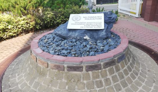 V Nitre pribudol pamätník zosnulých policajtov v kraji