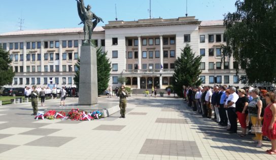 Predstavitelia mesta a kraja si v Nitre pripomenuli výročie Slovenského národného povstania