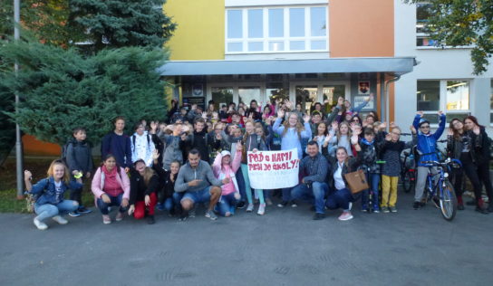 Poď s nami peši do školy!