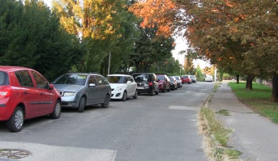 Počet parkovacích miest na Borodáčovej ulici v Nitre sa zvýši