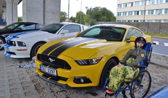 Anjeli sa stretli, aby pomohli a podporili chorého chlapčeka Maťka Kupca