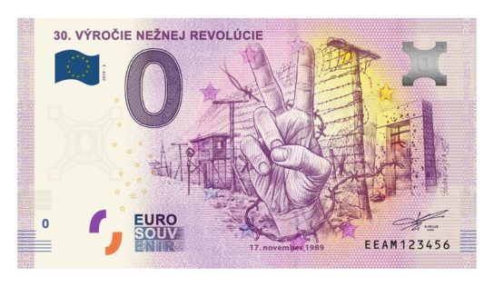 Nežnú revolúciu nám pripomenú nové eurobankovky