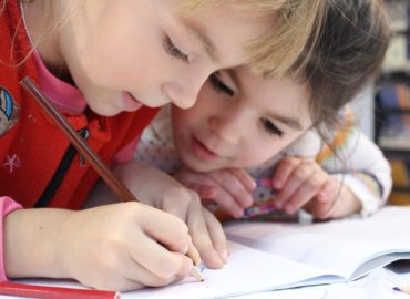 Ministerstvo školstva rozdelí letným školám pol milióna eur