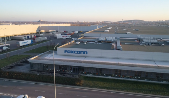 Foxconn od dnes stopol výrobu