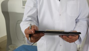 Radnica v Šali nesúhlasí s návrhom na zrušenie ambulantnej pohotovosti