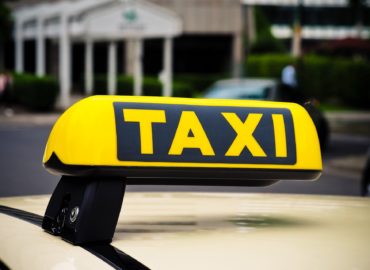 Potrebujete odviesť? Stačí si zavolať taxi