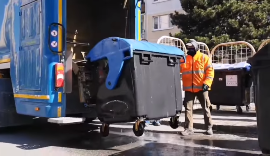 Všetky smetné nádoby v Nitre dezinfikujú