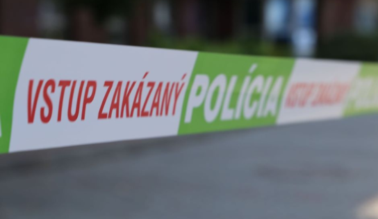 Prípad vraždy vo Vrábľoch vyšetrujú. Na Borovej ulici sa zas takmer strieľalo