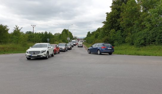 Kolóny sú neznesiteľné. Križovatka pri Klimaku potrebuje zmenu