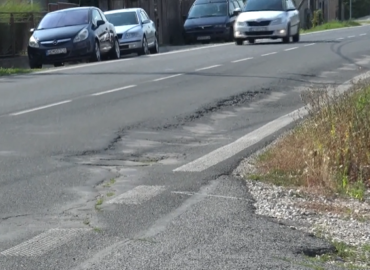 Oprava hlavnej cesty vedúcej Dražovcami je nevyhnutná