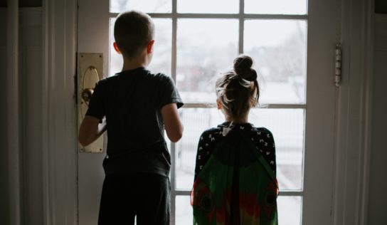 Na šírení detskej pornografie sa podľa polície podieľajú často práve deti
