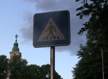 Priechod cez cestu je vo viacerých lokalitách bezpečnejší