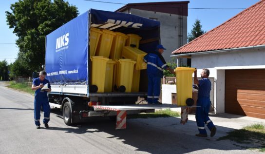Žlté nádoby na plast distribuujú už aj na Čermáni a v Janíkovciach