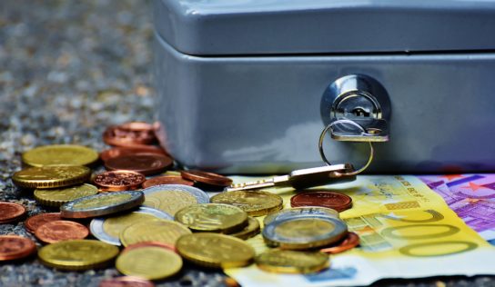 Na Fatranskej ulici úradovala falošná finančná zbierka