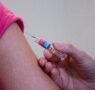 Pandémia sa ešte neskončila, tvrdí ministerstvo a spúšťa očkovanie 4. dávkou