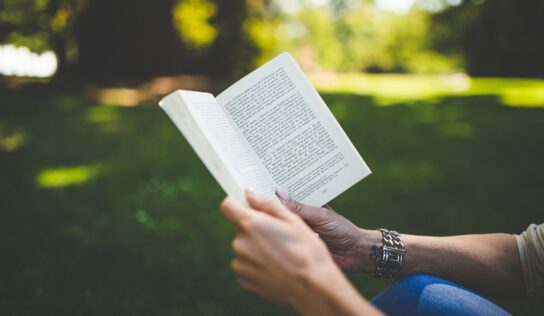 Krajská knižnica pripravuje literárne besedy so spisovateľmi