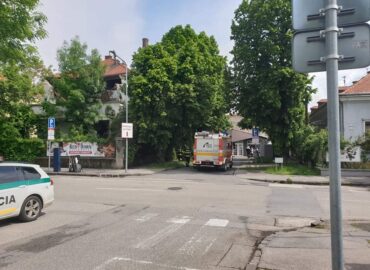Stará, sčasti zrútená vila na Kmeťkovej, opustená nebola
