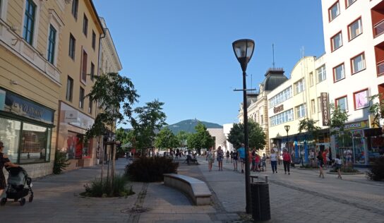 Predpoveď počasia: Tropické teploty potrápia najmä juhozápad Slovenska