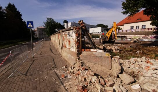 Na ihrisku pri CVČ Domino v Nitre začala prvá etapa opravných prác