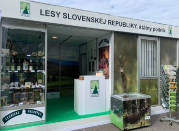 Lesy Slovenskej republiky prezentujú v Nitre produkty z diviny i výrobky zo šípkovej dužiny