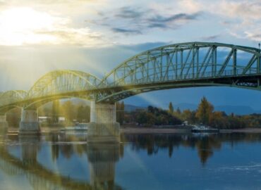 Obnovený Most Márie Valérie v Štúrove oslavuje 20. rokov