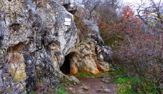 Zaujímavosti z histórie: Svoradova jaskyňa