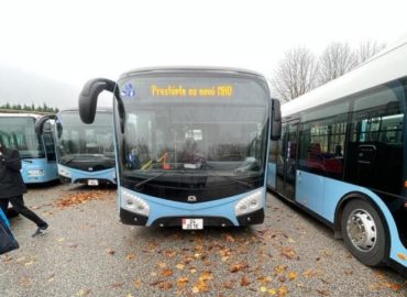 Transdev Morava priviezol do Nitry desiatky nových autobusov