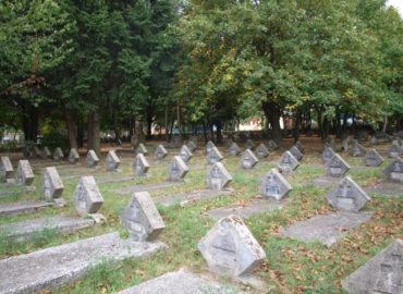 Tajomné miesta: Vojenský cintorín v Mlynárciach