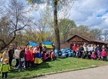 Ukrajinská komunita spolu s Nitranmi upratala mestský park a okolie