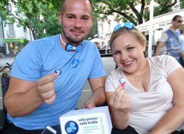Pomôžte hýbať sa a dýchať Belasým motýľom