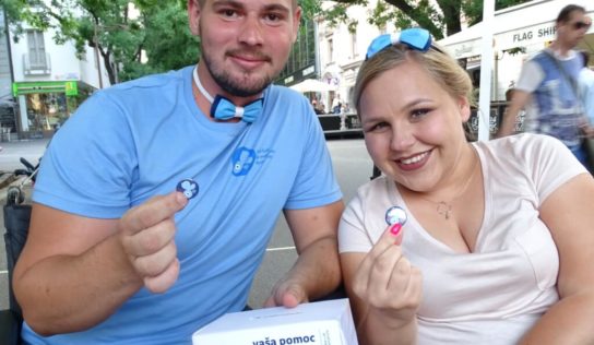 Pomôžte hýbať sa a dýchať Belasým motýľom