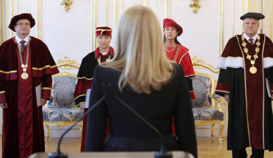Prezidentka vymenovala rektorku a rektora nitrianskych univerzít