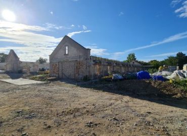 Kásarne na Martinskom vrchu sa menia na Kreatívne centrum Nitra