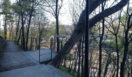 Na revitalizáciu nitrianskeho parku má nadviazať obnova hradného kopca