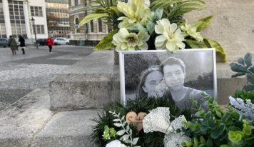 Pamiatku na Jána Kuciaka a Martinu Kušnírovú si v Nitre uctia na námestí aj pred katedrou žurnalistiky