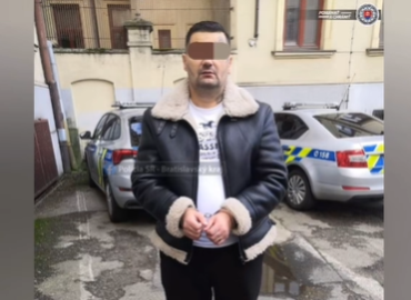 Násilníka, ktorý útočil aj v Nitre, zadržala polícia. Čech už sedí v policajnej cele