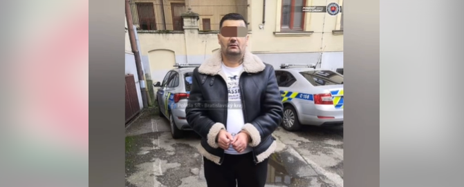 Násilníka, ktorý útočil aj v Nitre, zadržala polícia. Čech už sedí v policajnej cele
