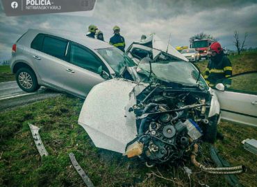 Tragickú dopravnú nehodu pri Nitre pravdepodobne spôsobil šmyk na mokrej ceste