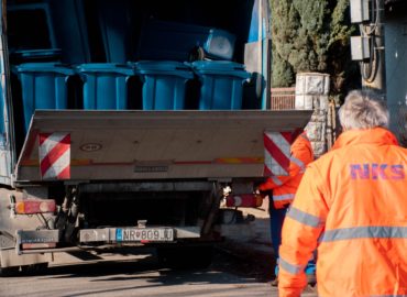 Nitrianske komunálne služby začínajú s distribúciou modrých nádob na papierový odpad