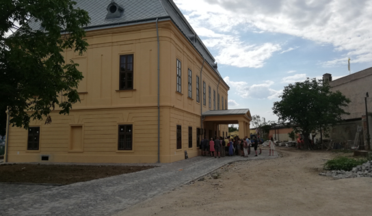 V zrekonštruovanom Veľprepoštskom paláci pod Nitrianskym hradom požehnali novú kaplnku
