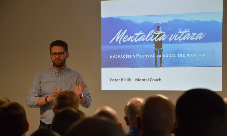 „Psychika v športe je v niektorých momentoch kľúčová,“ hovorí známy mentálny kouč Peter Bielik