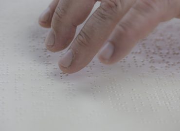 Znalci Braillovho písma budú súťažiť na Tour de Braille