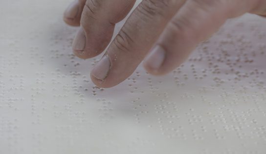 Znalci Braillovho písma budú súťažiť na Tour de Braille