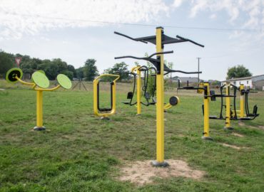 V Párovských Hájoch vzniklo nové workoutové ihrisko