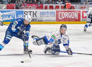 Hokejisti HK Nitra prehrali v treťom zápase štvrťfinále play off Tipos extralifgy