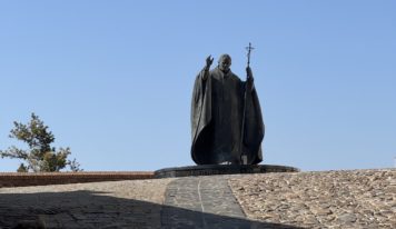 Návštevu pápeža Jána Pavla II. pripomína výstava fotografií