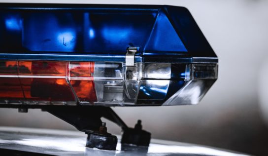 Polícia v Nitre hľadá svedkov dopravnej nehody, ktorej účastníkom bol šéf SIS