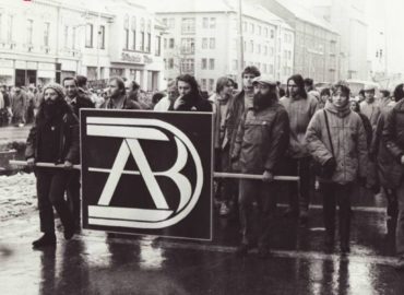 Divadlo Andreja Bagara si 17. november pripomenie verejnou diskusiou