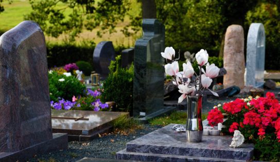 Kedy sa počas Dušičiek dostanete na cintoríny?