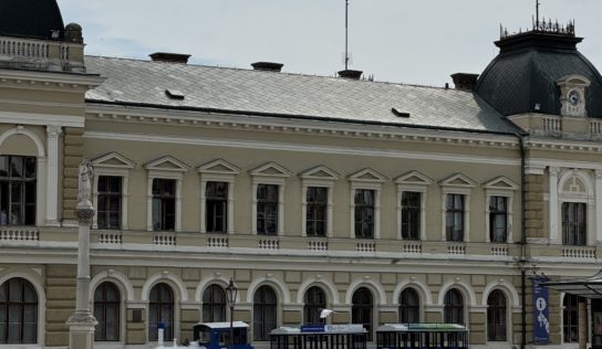 Návštevníci Ponitrianskeho múzea v Nitre si môžu vyskúšať maľovanie na porcelán